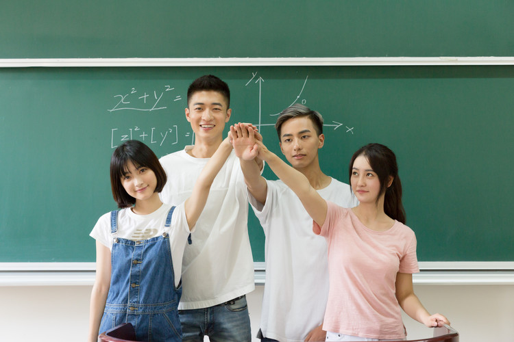 2025年四川省航空学院空姐报考条件